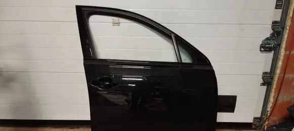 Audi Q7 4M Front door