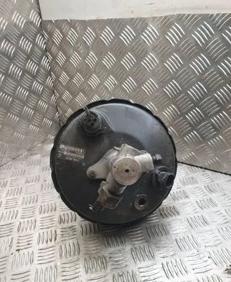Volvo XC70 Brake booster 805832 P30665453 03785960014