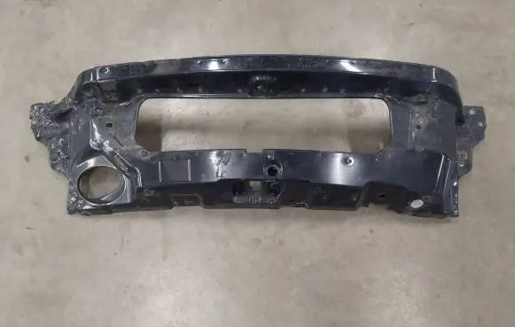 Iveco Daily 6th gen Radiator support slam panel 5801513863