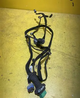 Citroen C4 I Picasso EUR ISO radio connector 