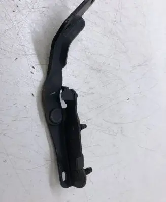 Nissan X-Trail T32 Tailgate/trunk/boot hinge