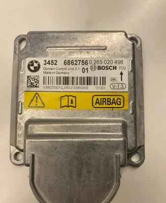 BMW 3 F30 F35 F31 Air suspension control unit module (rear) 6862756 0265020498