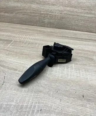 Ford Focus Indicator stalk 98AG13335AD