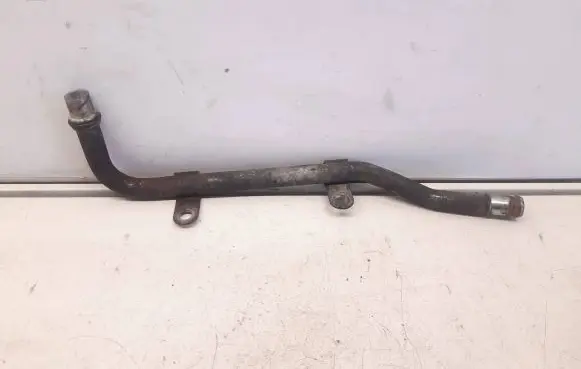 Toyota Avensis T250 Engine coolant pipe/hose
