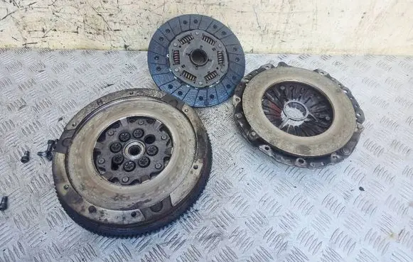 BMW 5 E60 E61 Clutch set kit 415037110 324051710 124041310
