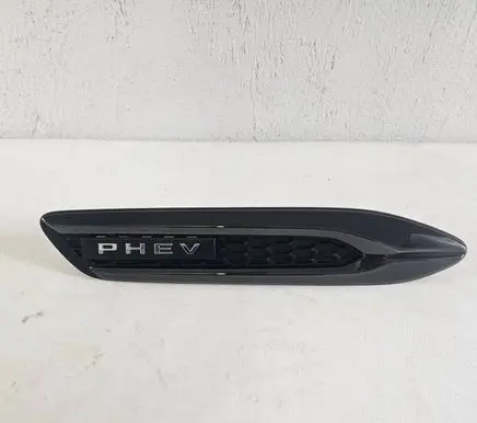 Mazda CX-60 Fender model badge letters KR9R508E0A