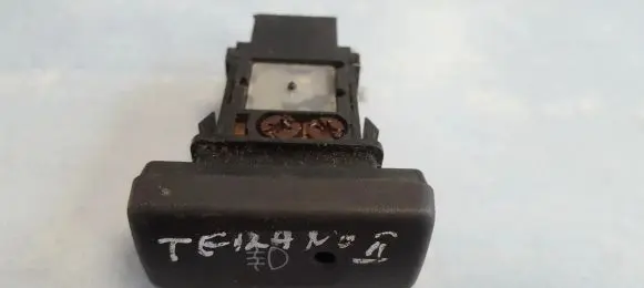 Fog light switch