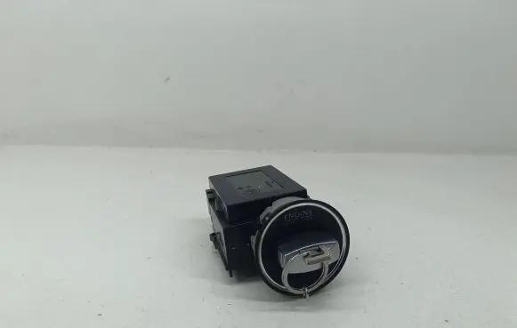 Volkswagen PASSAT B7 Ignition lock 3C0905843AD 33303601 11603002903404