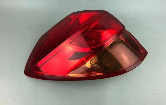 Subaru Legacy Rear/tail lights 220-20792 22020792