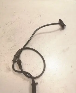 Mercedes-Benz C W204 ABS brake wheel speed sensor A2045400117