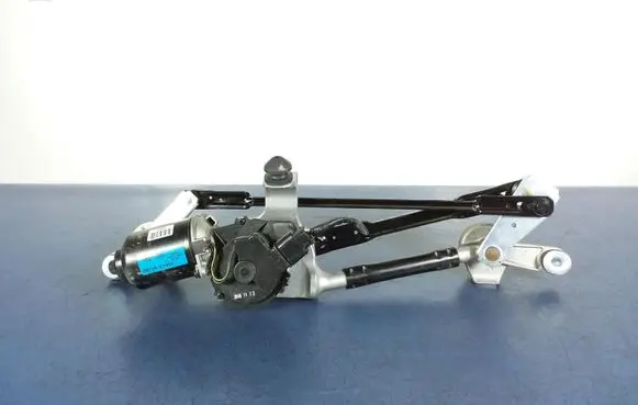 KIA Rio Front wiper linkage and motor 98110-C1950