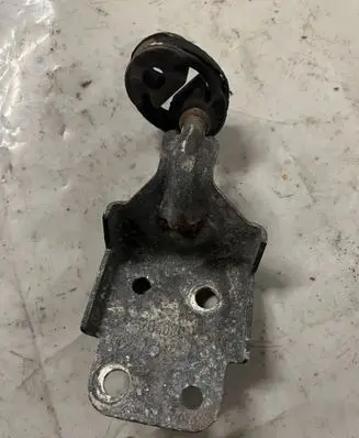 Muffler mount bracket/holder