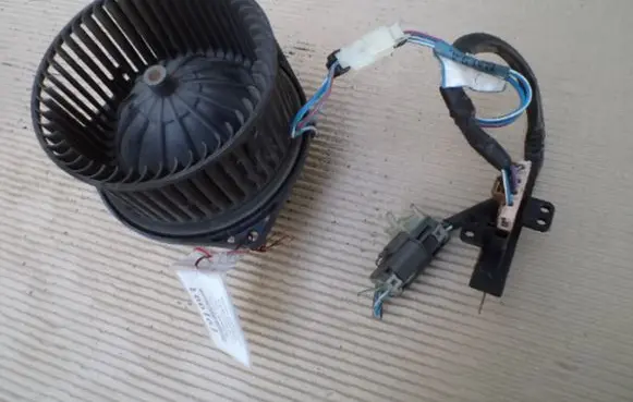 Nissan Serena Heater fan/blower