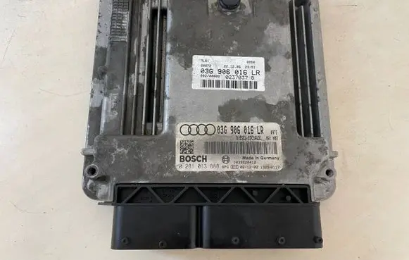Audi A4 S4 B7 8E 8H Engine control unit/module 03G906016LR