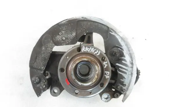 Peugeot 308 Front wheel hub spindle knuckle