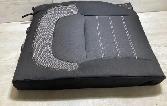 Dacia Sandero III Seat trim 683101r