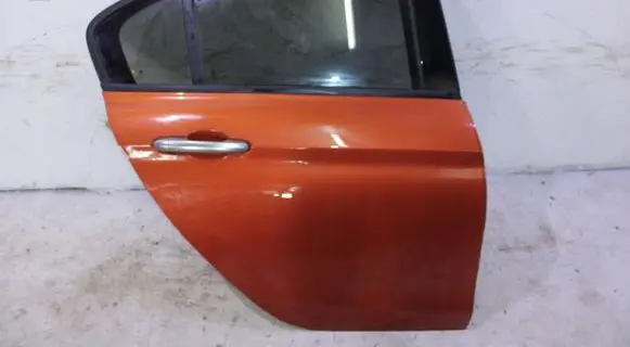 Fiat Tipo Rear door