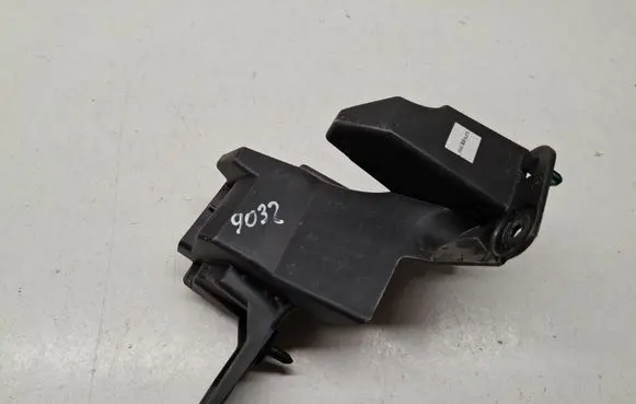 Renault Kangoo III Rear bumper mounting bracket 850444313R