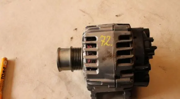 Chevrolet Captiva Generator/alternator 6578