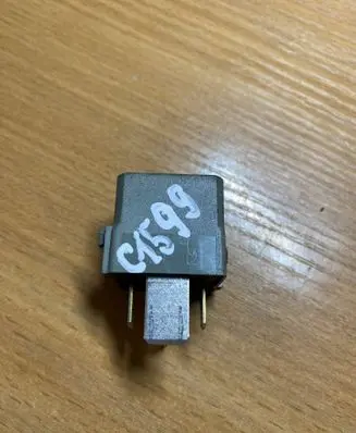 Mercedes-Benz B W245 Other relay A0025422619 C1599