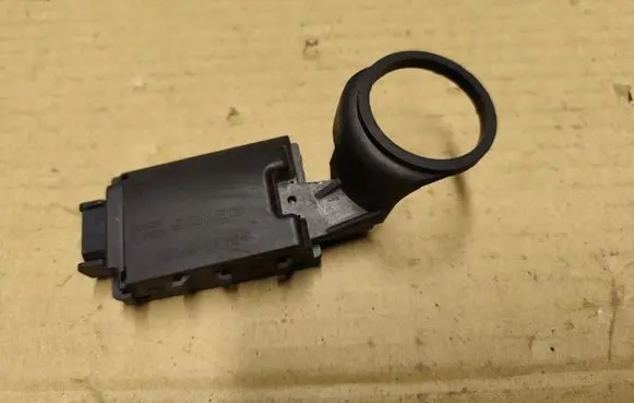 Chrysler PT Cruiser Immobiliser reader (aerial) P04671676AE