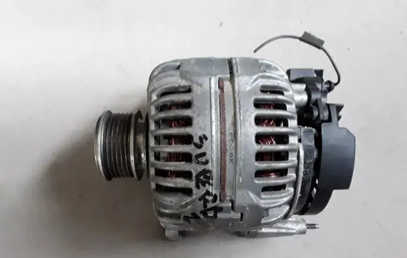 Skoda Superb B6 (3T) Generator/alternator 03L903023