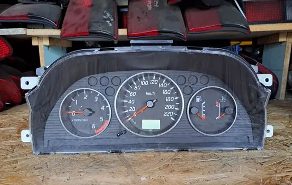 Nissan X-Trail T30 Speedometer (instrument cluster) 9H005 2X150067 952X150067