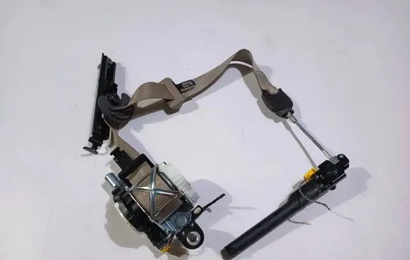 Ford Expedition Front seatbelt JL1BC699D65AB3DJ9