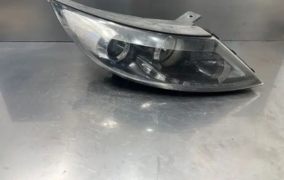 KIA Sportage Headlight/headlamp 921023WXXX 921023UXXX