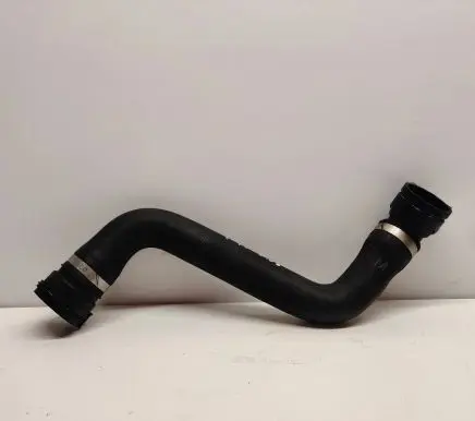 BMW 5 F10 F11 Engine coolant pipe/hose 7789742