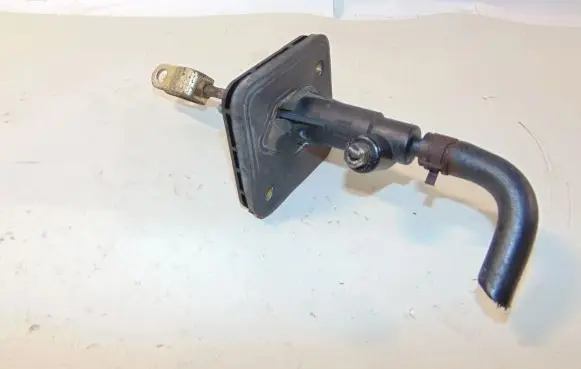 Hyundai Matrix Clutch master cylinder 4161017000