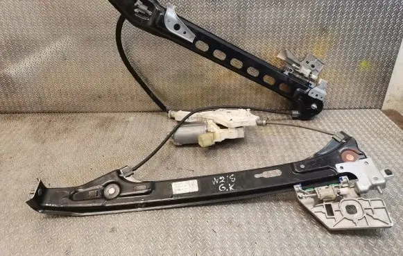 Mercedes-Benz CLS C219 Rear door window regulator with motor 2197300746 A2197300746