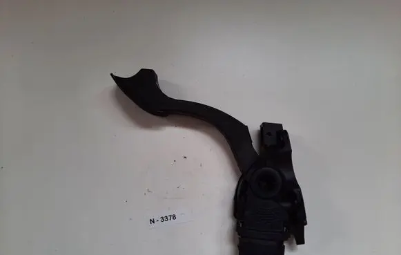 Ford Mondeo MK IV Accelerator throttle pedal 6G929F836RC