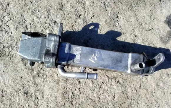 Volvo V70 EGR valve 30637142