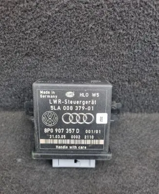 Audi A4 S4 B7 8E 8H Light module LCM 8P0907357D