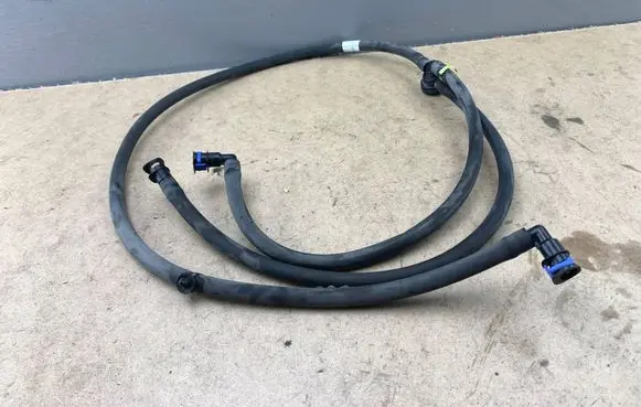 BMW 1 E81 E87 Headlight washer hose/pipe 61677837557 7837557