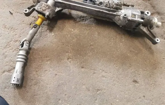 Mercedes-Benz GLC X253 C253 Steering rack 2534600901 01260152