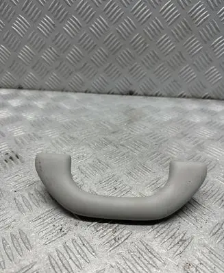 Volkswagen Golf VI Front interior roof grab handle
