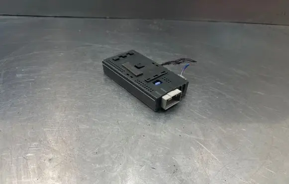 Ford Galaxy Tow bar trailer control unit/module 6G9N14B192AC 829244174424 100846