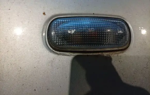 Rover 75 Front fender indicator light 