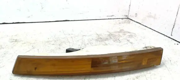 Volkswagen PASSAT B6 Front indicator light 3C0953041J