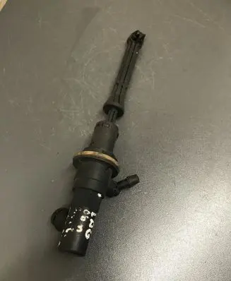 Renault Laguna II Clutch master cylinder 8200454095