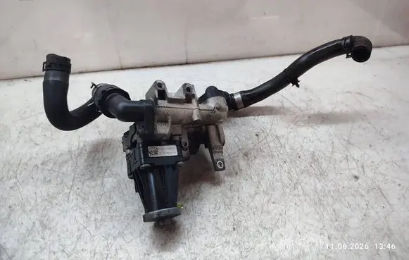 Jaguar XE EGR valve G4D39D475AC