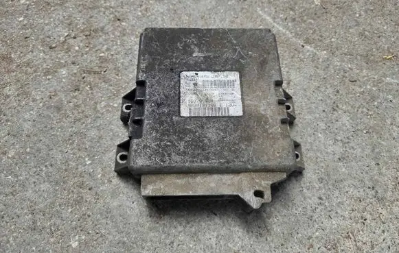 Citroen Saxo Engine control unit/module IAW1AP50