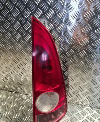 Renault Espace - Grand espace IV Rear/tail lights 8200027152