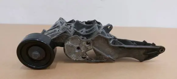 Generator/alternator bracket