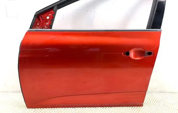 Renault Megane IV Front door