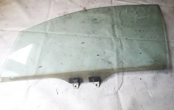 Honda Jazz Front door window glass four-door as2