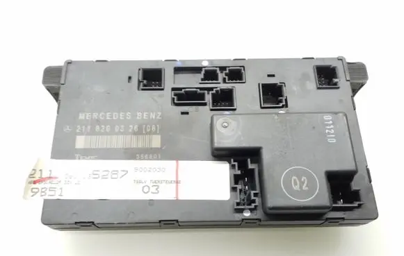 Mercedes-Benz E W211 Door control unit/module A2118200326