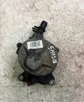 Renault Master III Vacuum pump 8200902378